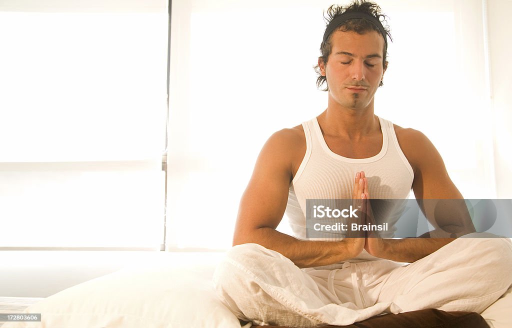 yoga - Foto stock royalty-free di Adulto
