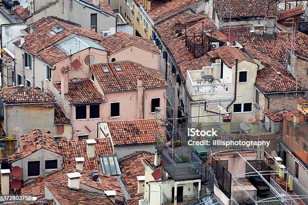 Foto de Telhados De Veneza Itália e mais fotos de stock de Antena - Equipamento de telecomunicações - Antena - Equipamento de telecomunicações, Antigo, Arquitetura