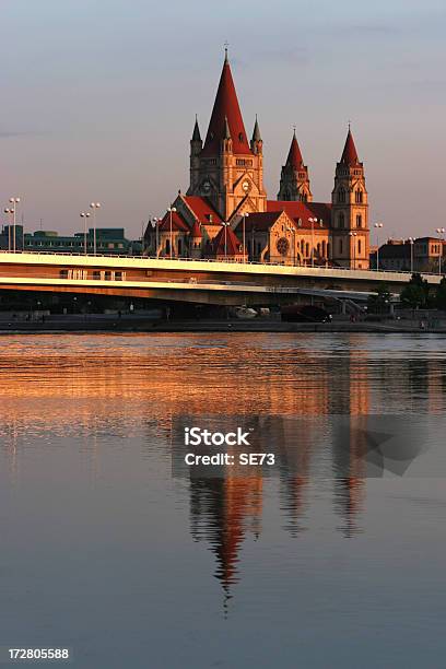 Franz Von Assisi Church Stockfoto und mehr Bilder von Abenddämmerung - Abenddämmerung, Christentum, Donau