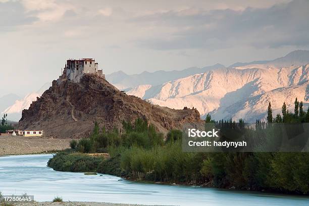 Stakna Gompa Foto de stock y más banco de imágenes de Ladakh - Ladakh, Monasterio, India