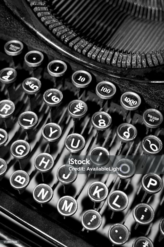 Античный Появление - Стоковые фото Пишущая машинка роялти-фри