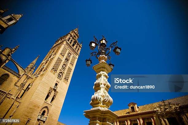 La Giralda - Fotografie stock e altre immagini di Andalusia - Andalusia, Architettura, Barocco