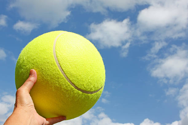 istock Tennis Ball XL 172807918