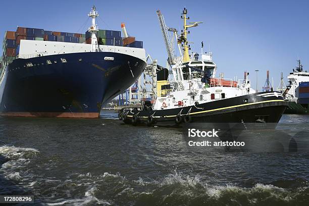 Navio Cargueiro - Fotografias de stock e mais imagens de Hamburgo - Hamburgo, Navio Rebocador, Atividade