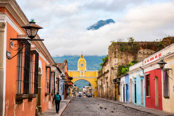istock Antigua Guatemala 1728433827