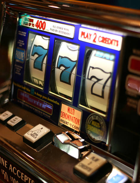 istock Slot Machine Winner - 777! 172844071