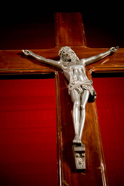 istock Jesus on the cross statue 172846586