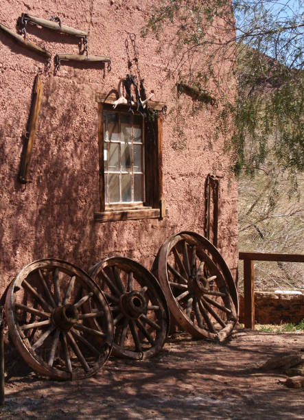 istock Sleepy early California mining town. 172849375