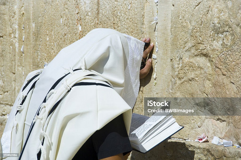 Oração na parede - Foto de stock de Muro das Lamentações royalty-free