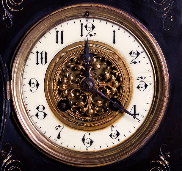 antyczny zegar xxl - clock face number 11 clock antique zdjęcia i obrazy z banku zdjęć