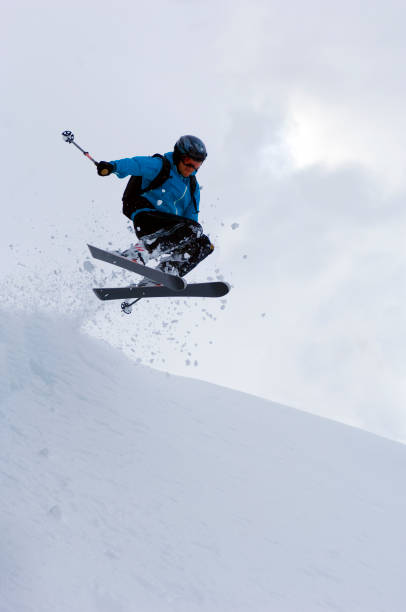 istock Action in powder snow 172857815