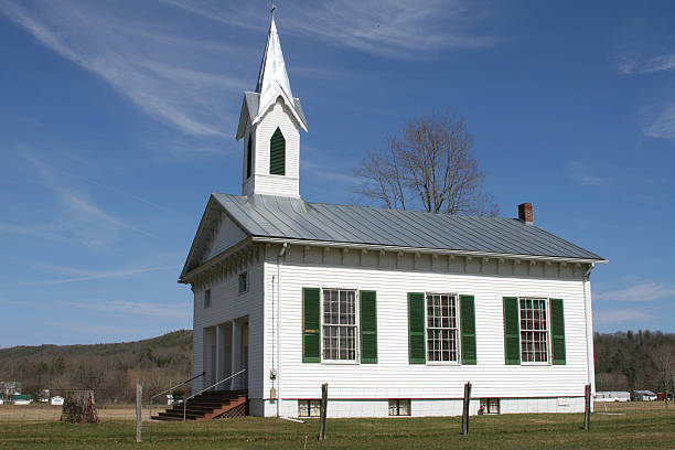 istock Country Church 172858784
