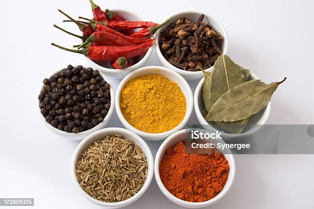 Foto de Tigelas De Especiarias e mais fotos de stock de Curry - Curry, Condimento - Temperos, Ninguém