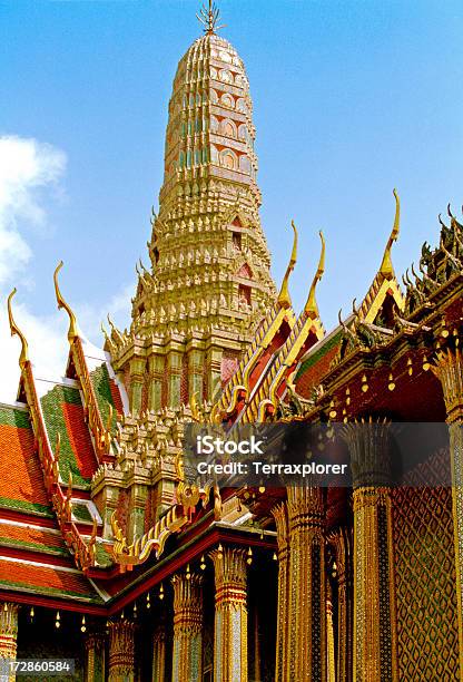 Wat Phra Kaew Świątyni Bangkok - zdjęcia stockowe i więcej obrazów Bangkok - Bangkok, Wielki Pałac Królewski - Bangkok, Architektura