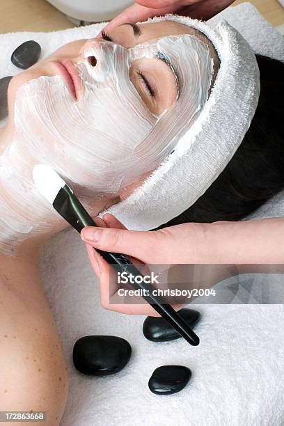 Facemask Stockfoto und mehr Bilder von 16-17 Jahre - 16-17 Jahre, 20-24 Jahre, Alternative Behandlungsmethode