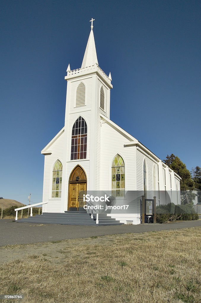 Chiesa della comunità di Bodega California - Foto stock royalty-free di A forma di croce
