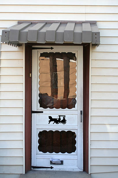 porta de entrada - philadelphia pennsylvania sidewalk street - fotografias e filmes do acervo