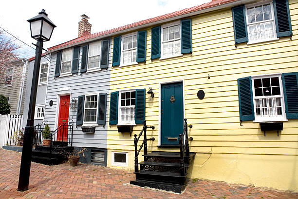 istock Townhouses in Washington DC 172867168