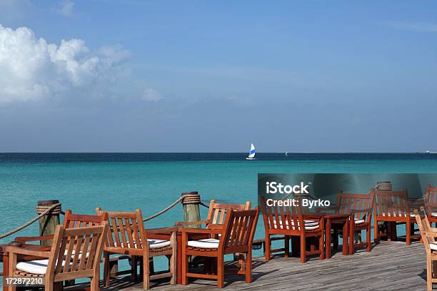 Foto de Restaurante Sol e mais fotos de stock de Almoço - Almoço, Azul, Café da manhã