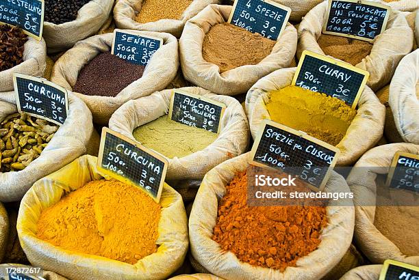 Spice Market Stockfoto und mehr Bilder von Anis - Anis, Bunt - Farbton, Currypulver