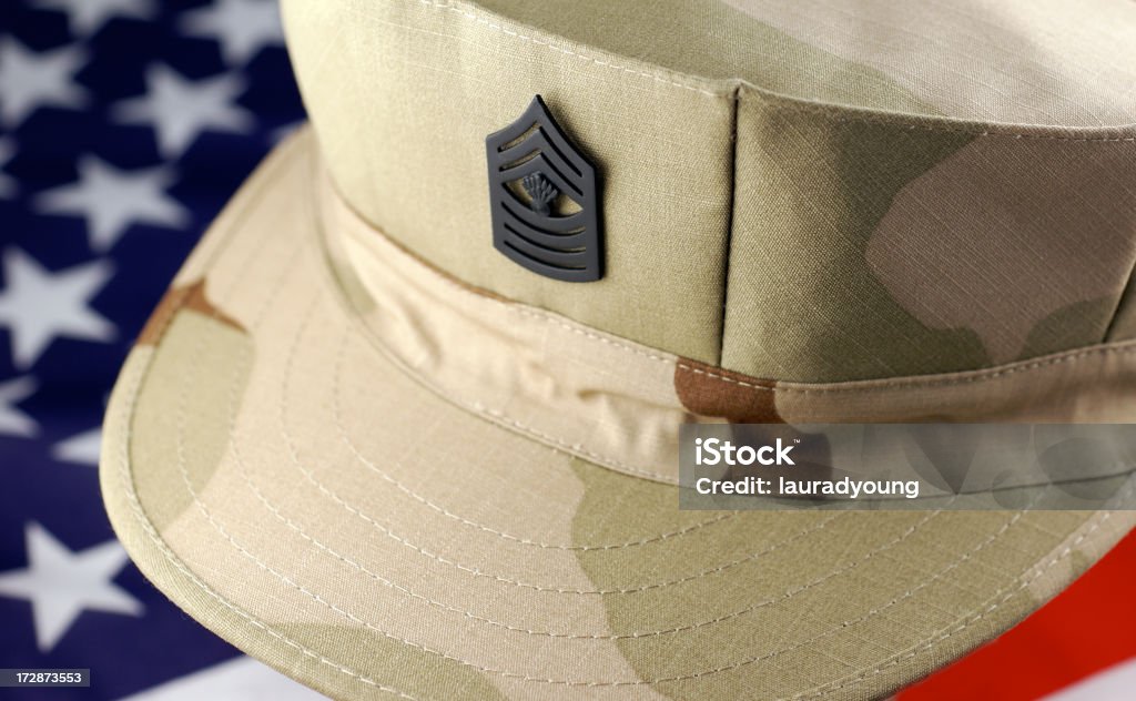 Marine Corp del deserto cappuccio Camouflage con grado - Foto stock royalty-free di 4 Luglio