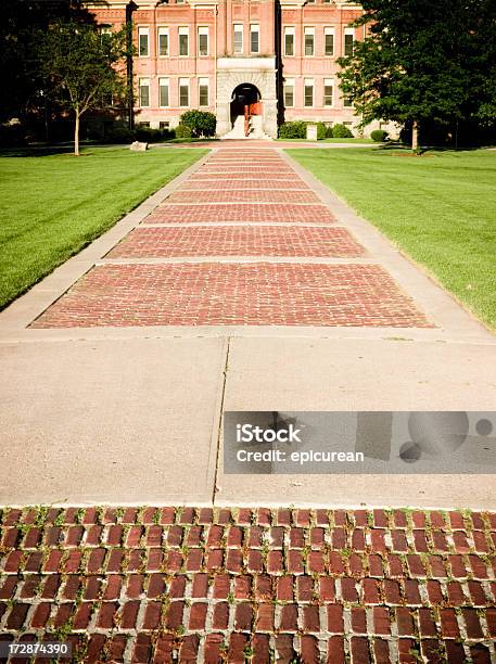 En El Camino A College Foto de stock y más banco de imágenes de Campus - Campus, Universidad, Edificio escolar