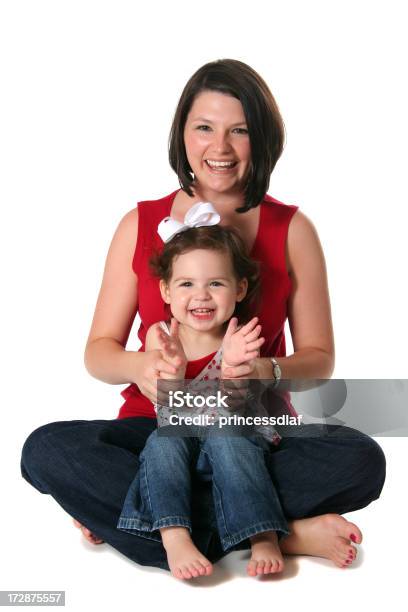 Família Feliz - Fotografias de stock e mais imagens de 2-3 Anos - 2-3 Anos, 20-29 Anos, Adulto