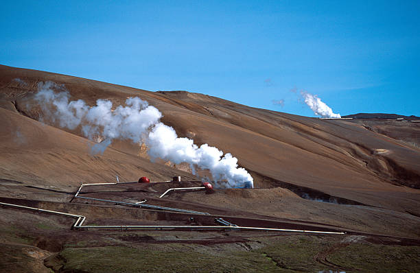 地熱発電所 - iceland hot spring geothermal power station geyser ストックフォトと画像