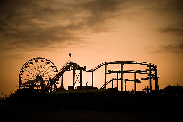 istock outline of fun 172880114