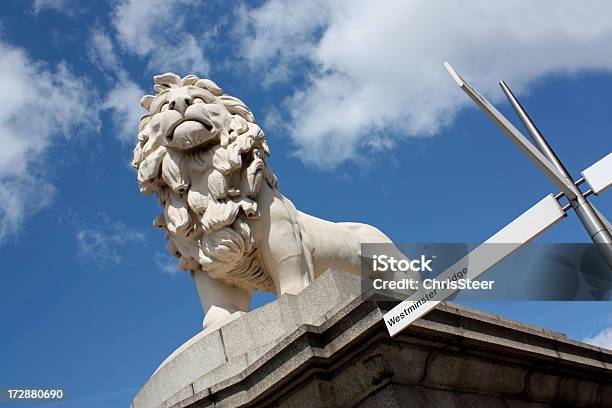 South Bank León En Westminster Bridge Foto de stock y más banco de imágenes de Ciudades capitales - Ciudades capitales, Cultura británica, Destinos turísticos