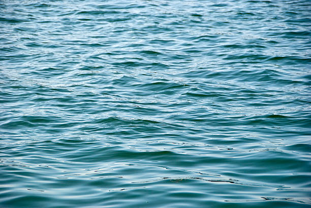 istock Waves Of Water 172881586