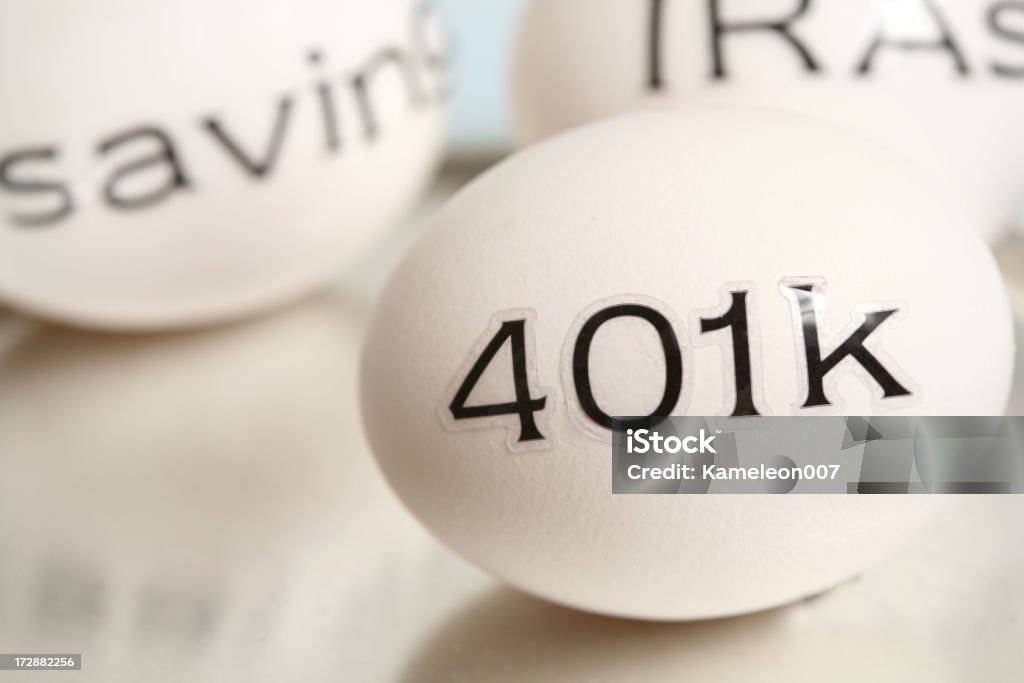 Nido de huevos - Foto de stock de 401k - Palabra en inglés libre de derechos