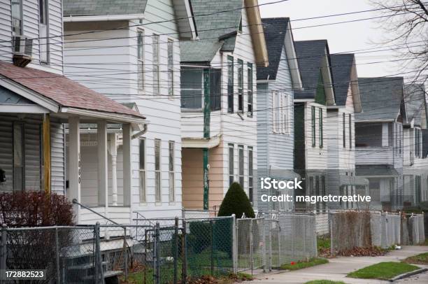 Città Quartiere Interno - Fotografie stock e altre immagini di Quartiere residenziale - Quartiere residenziale, Fatiscente, Cleveland - Ohio