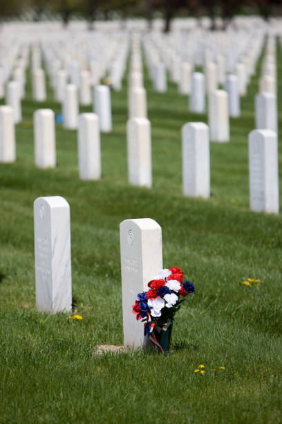 istock Fallen Heroes Final Place of Rest 172882964