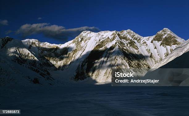 カザフスタン天山山脈 - カザフスタンのストックフォトや画像を多数ご用意 - カザフスタン, 人物なし, 全景