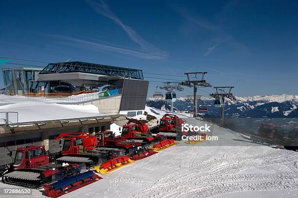 スキー業界 - ツェルアムゼーのストックフォトや画像を多数ご用意 - ツェルアムゼー, Winterdienst, アクションショット