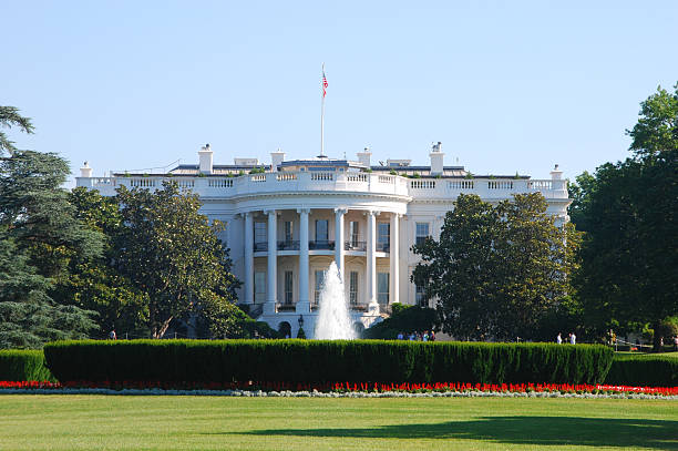 istock The White House in summer 172886797