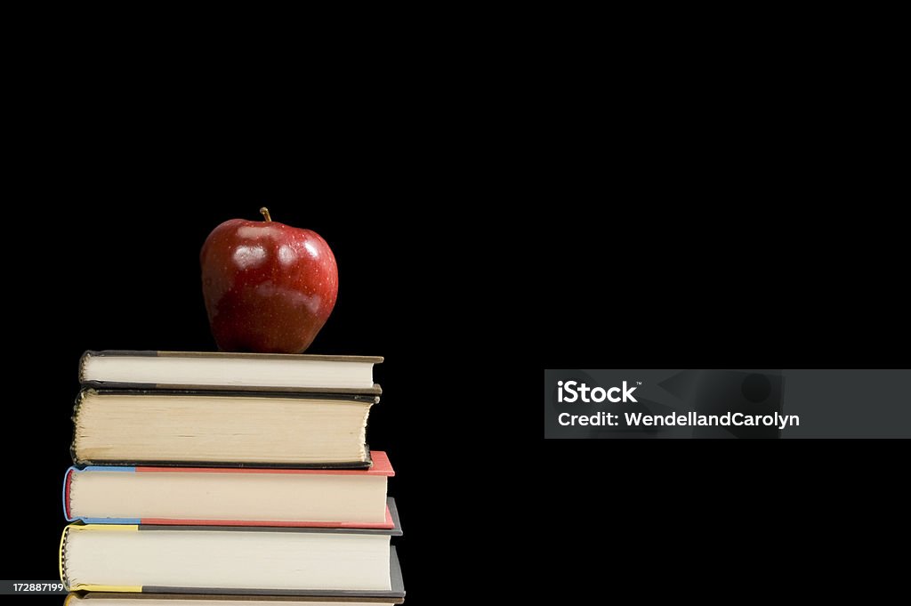 교재들, 사과나무 & 선생님의 Blackboard - 로열티 프리 0명 스톡 사진
