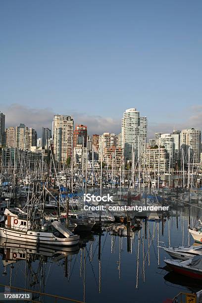 Vancouver Marina At False Creek Stock Photo - Download Image Now - Apartment, Blue, British Columbia