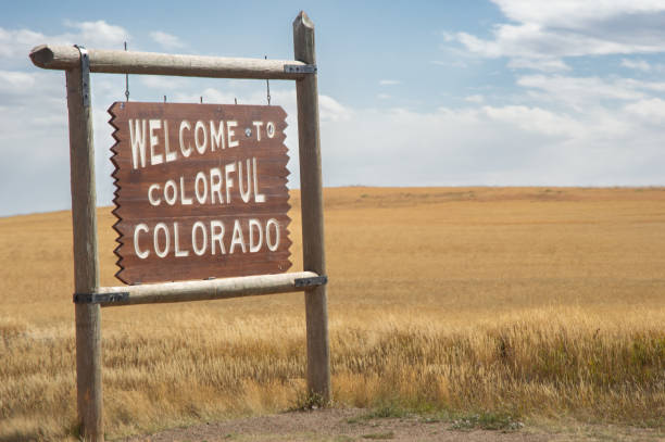istock Welcome to Colorado 1728918653