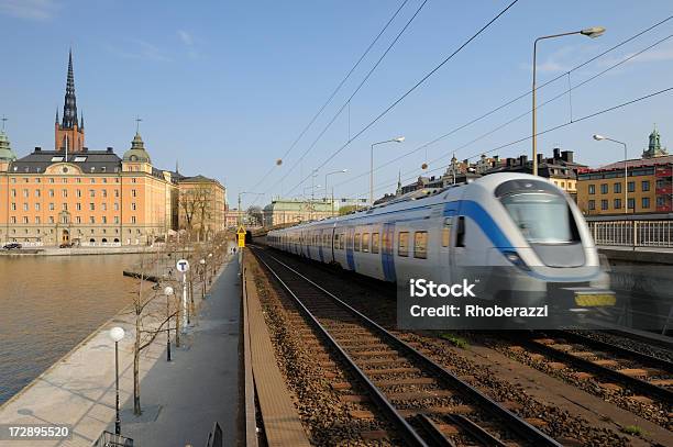 Zbliża Się Do Sztokholmu - zdjęcia stockowe i więcej obrazów Pociąg - Pociąg, Sztokholm, Bez ludzi