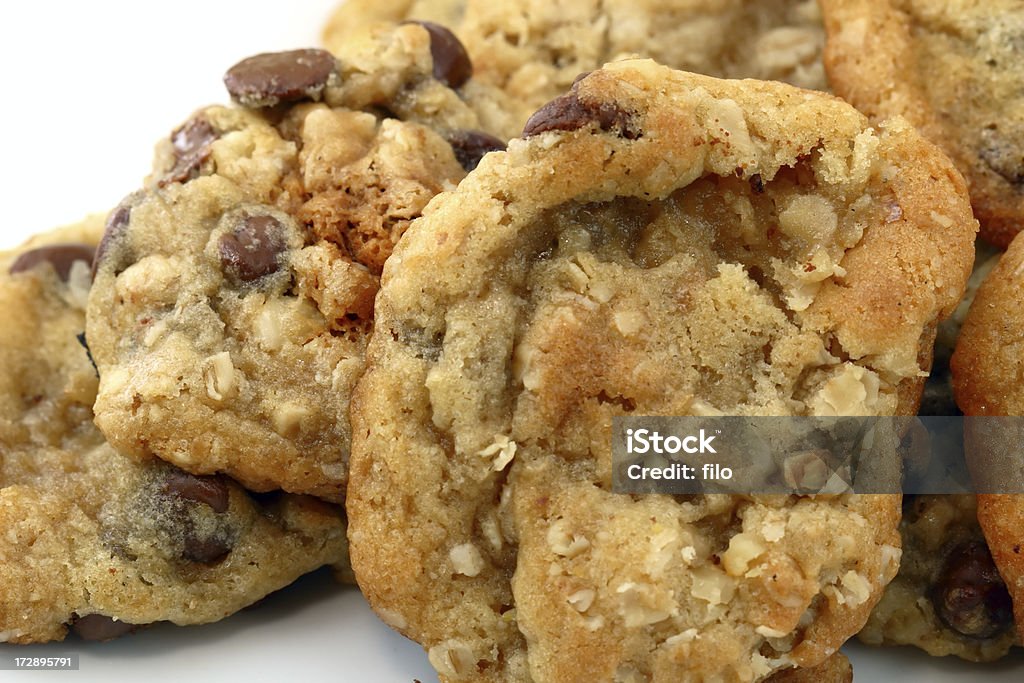 Cookies aux pépites de chocolat - Photo de Barre aux flocons d'avoine libre de droits