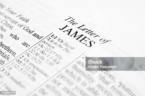 La Carta De James Foto de stock y más banco de imágenes de Biblia - Biblia, Libro, Aprender