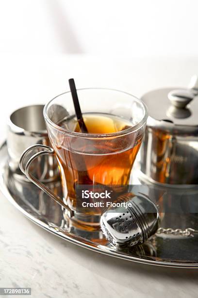Tè Pomeridiano Vassoio Di Alimentazione - Fotografie stock e altre immagini di Colino del tè - Colino del tè, Bevanda calda, Bibita
