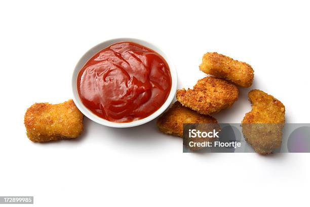 Foto de Aves Nuggets De Frango e mais fotos de stock de Nugget de Frango - Nugget de Frango, Comida, Molho de Tomate - Tempero