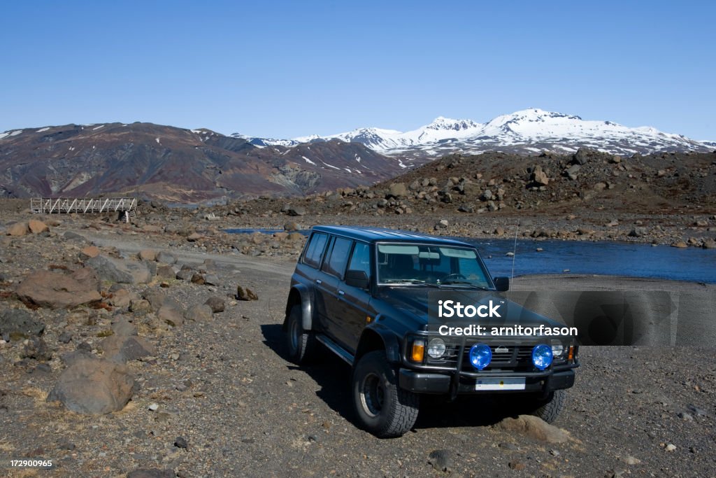 Jeep in Island - Lizenzfrei Geländewagen Stock-Foto