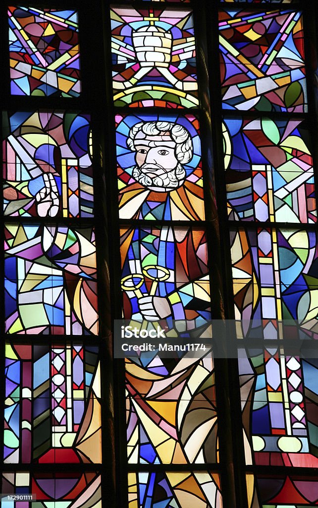 Colorido Igreja janela - Foto de stock de Anjo royalty-free
