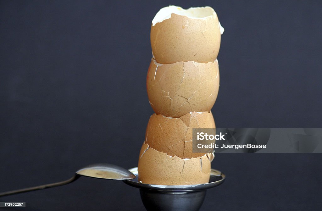 Quatro vazio ovos - Foto de stock de Café da manhã royalty-free