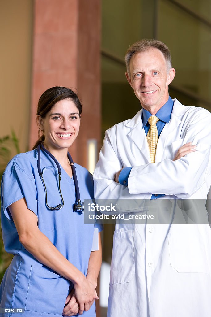 Felice Team medico - Foto stock royalty-free di Adulto