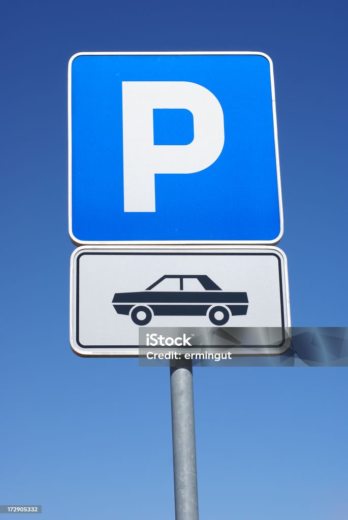 Parkplatz für PKWs - Lizenzfrei Parkfläche Stock-Foto
